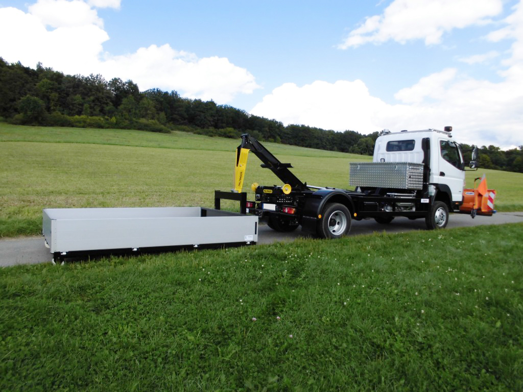 Mitsubishi-Fuso-3-1024x768 (1)